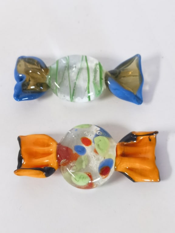 (2) Murano Italy Art Glass Candies: (2) Murano Italy Art Glass Candies, 1in