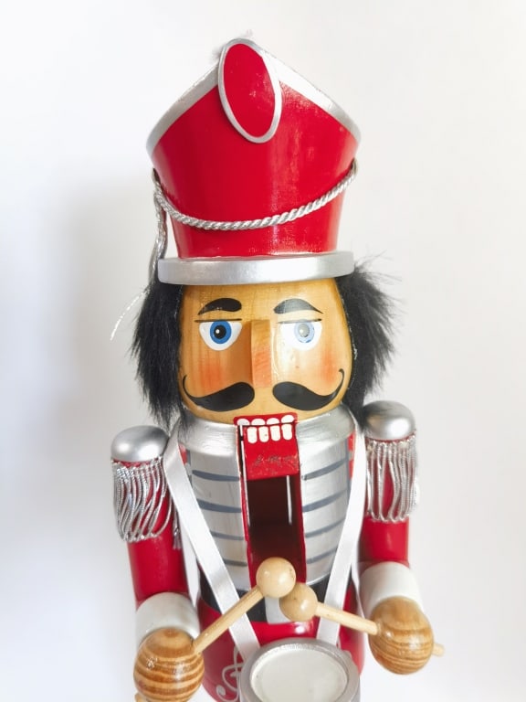 Drummer Boy Nutcracker (Dated 2011) - 2