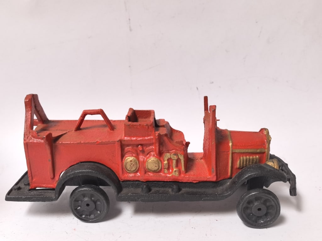 Vintage Cast Iron Open-Cab Fire Engine - 4