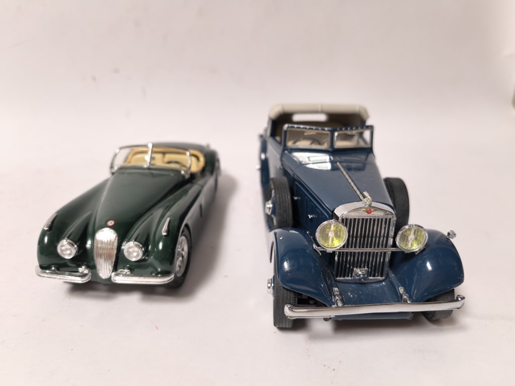 (2) Classic European Roadster Models - 2