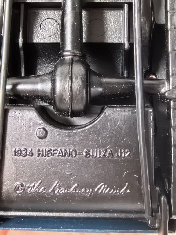 (2) Classic European Roadster Models - 6