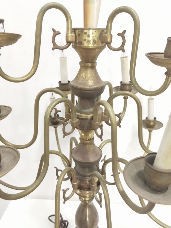 Multi-Arm Cast Brass Chandelier-Style Table Lamp - 4