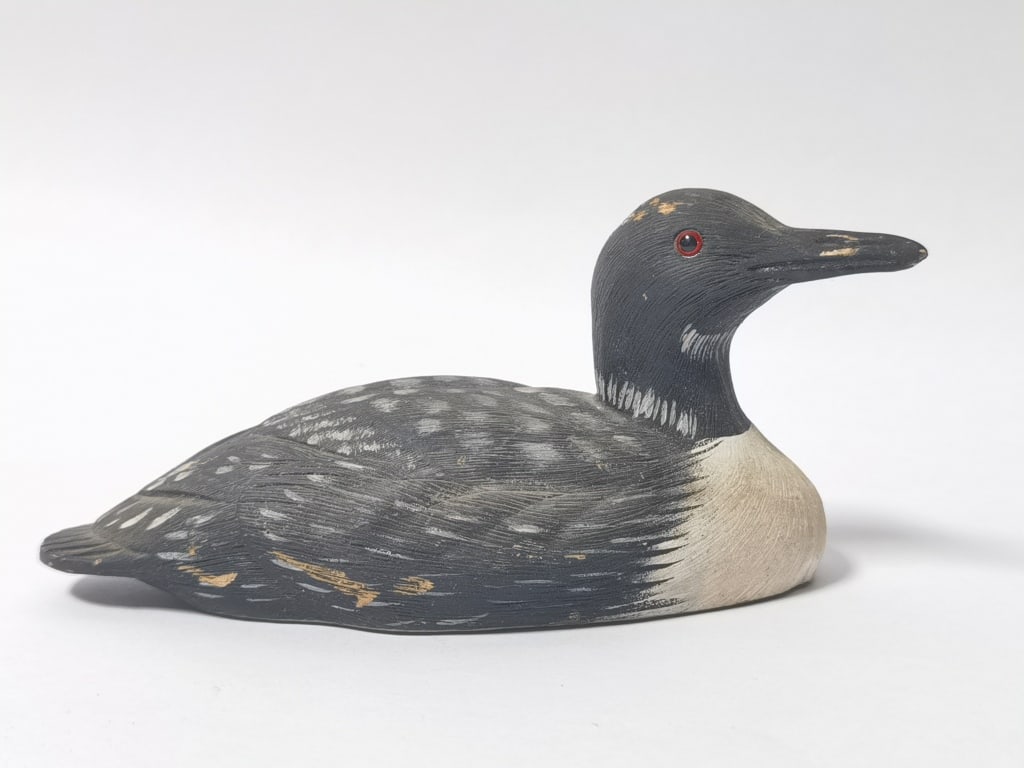 Limited Ed. S. Boggess Hand-Painted Common Loon: Limited Ed. S. Boggess Hand-Painted Common Loon Duck Decoy, 4/89, 6.5in by 3in by 2.5in
