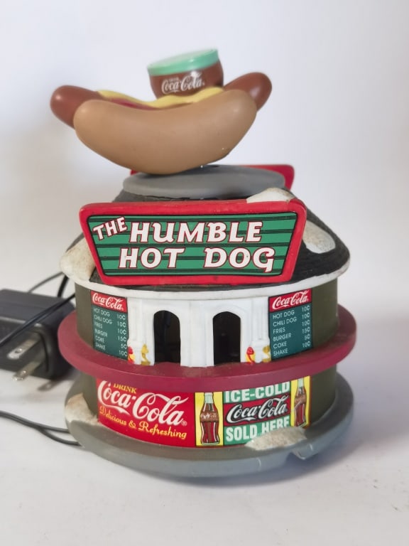 Coca-Cola "The Humble Hot Dog" Illuminated Village: Coca-Cola "The Humble Hot Dog" Illuminated Village House, 7in by 5in