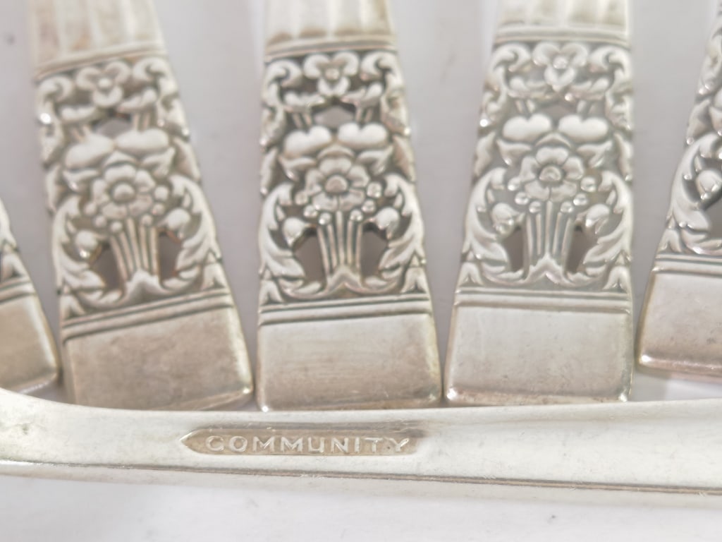 Vintage Community Silver-Plated Spoons - 3
