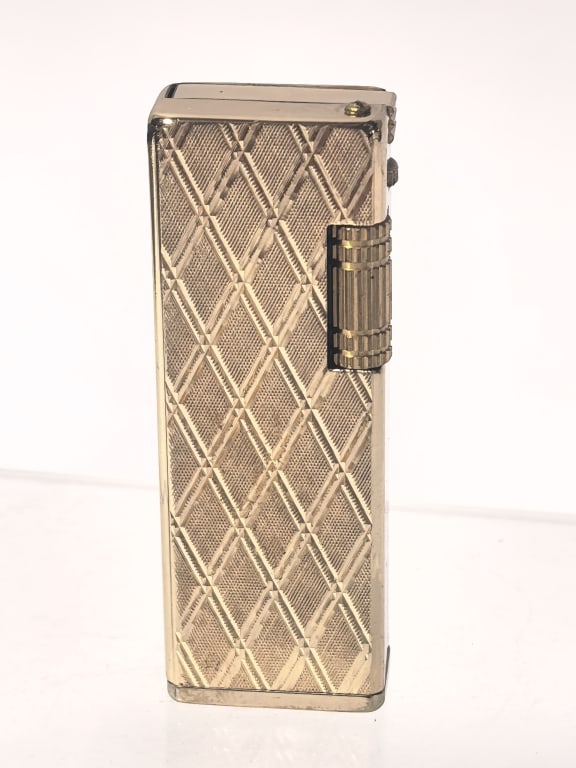 Vintage K-Star Gold-Plated Diamond-Textured Gas Li: Vintage K-Star Gold-Plated Diamond-Textured Gas Lighter, 2.5in by 1in