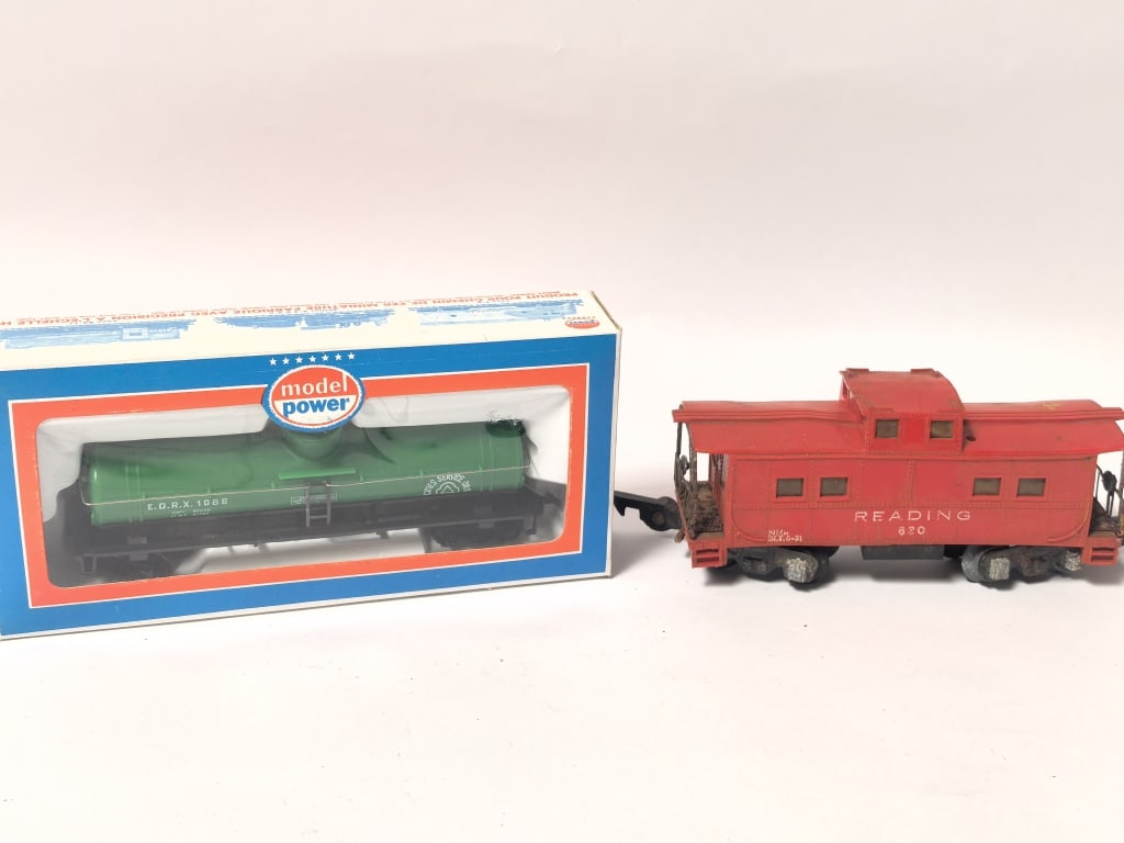 Model Power Tanker Car (In Box) & Reading Caboose (1 of 3)