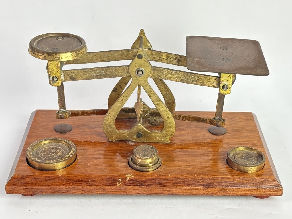 Antique English Brass Postal Balance Scale (1 of 4)