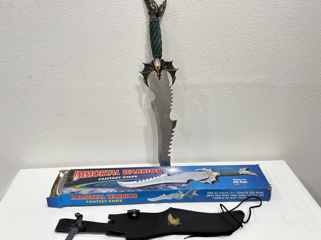 Frost Cutlery "Immortal Warrior" Fantasy Dagger (1 of 10)