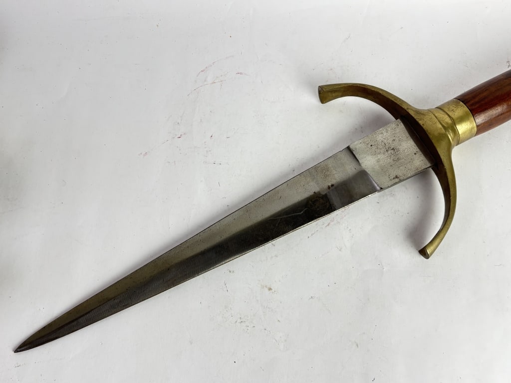 Brass-Mounted Curved Guard Dagger - 3