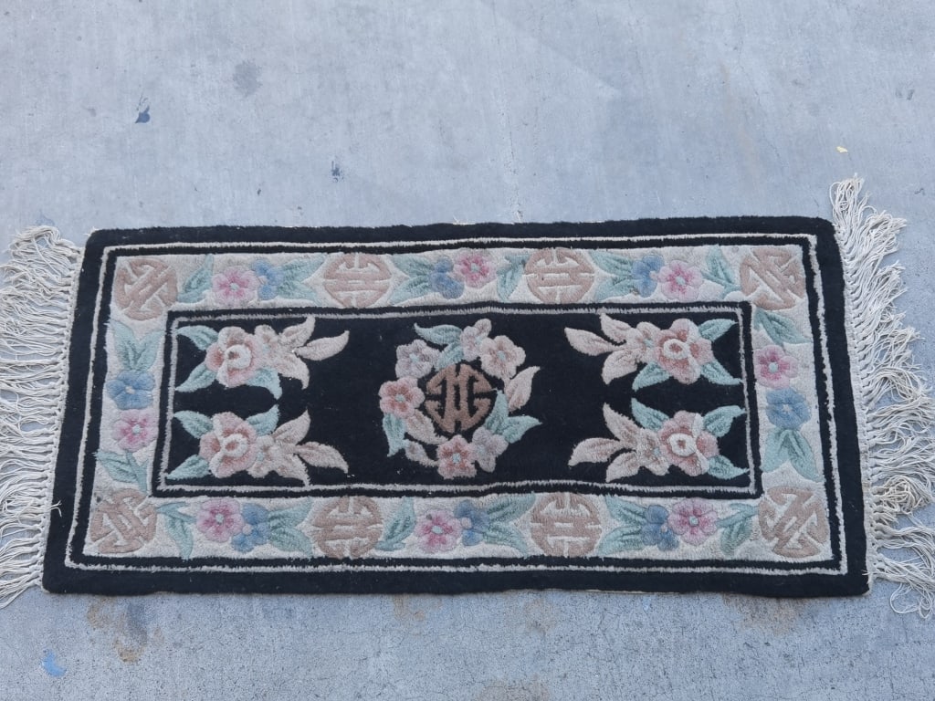 Vintage Chinese Entry Rug: Vintage Chinese Entry Rug, 51in by 21in