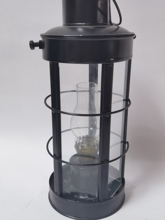 Rustic Stagecoach Lantern Lamp - 3