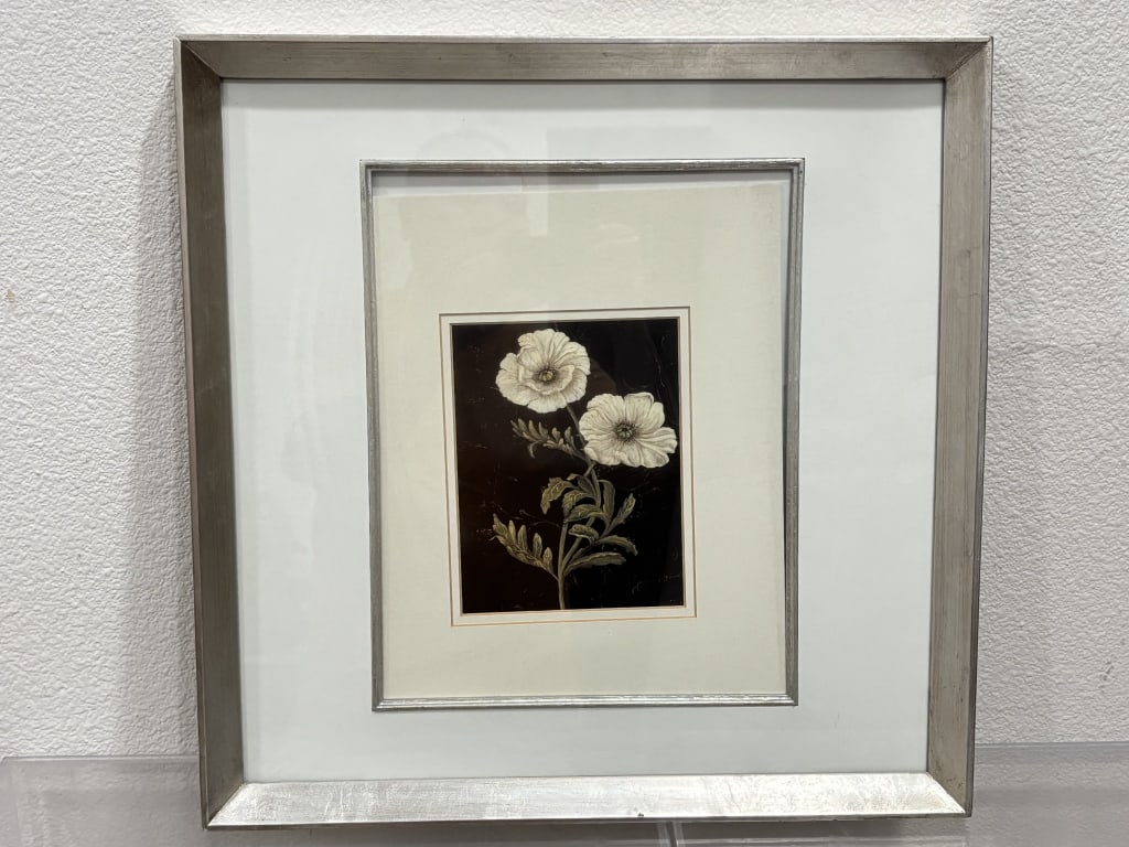 Wall Decor: Wall Decor, 19.5in by 19.5in