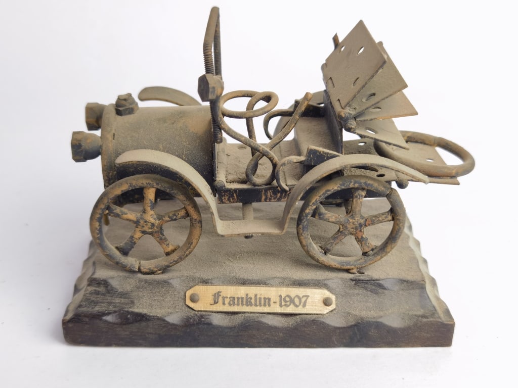 Vintage Metal Franklin 1907 Car Model (1 of 4)