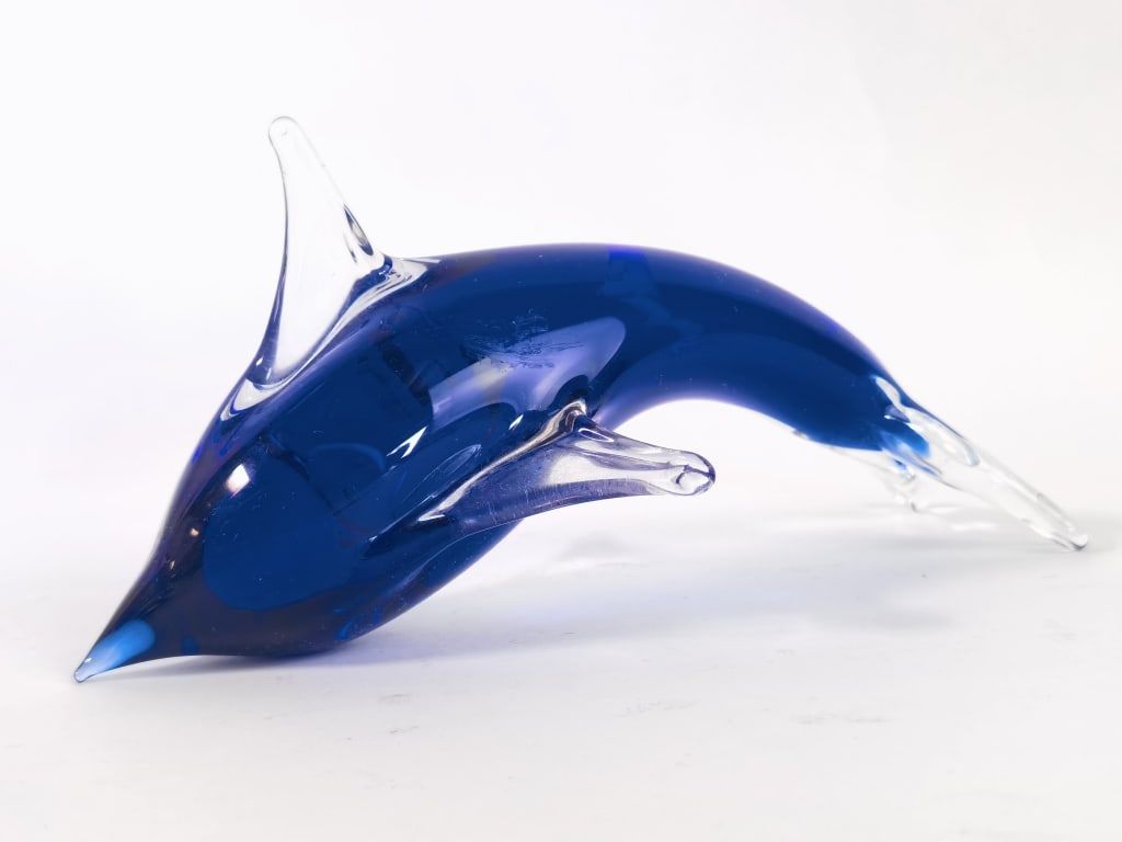 Murano Italy Cobalt Blue Glass Dolphin Figurine: Murano Italy Cobalt Blue Glass Dolphin Figurine, 7in