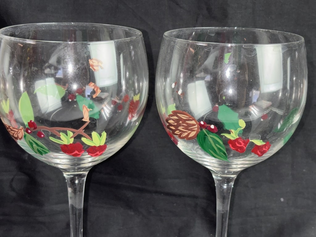 (4) Block Basics Winter Wreath Wine Glasses - 2