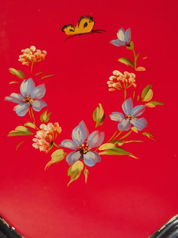 Scalloped Red Toleware Tray - 2