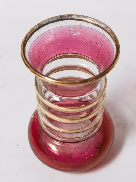 Vintage Barlett Collins Ruby Bud Vase - 2