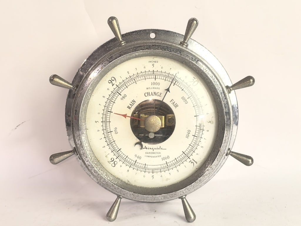 Airguide Chrome Ships-Wheel Nautical Barometer (1 of 3)
