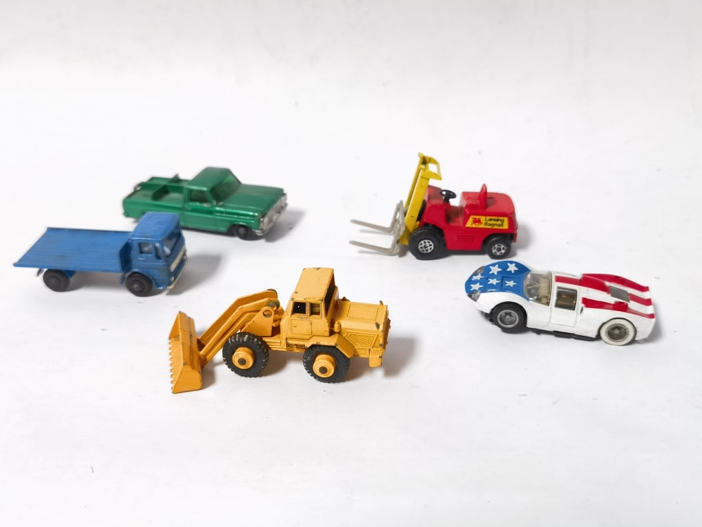 (5) Vintage Die-Cast Utility, Construction, and Ra (1 of 3)