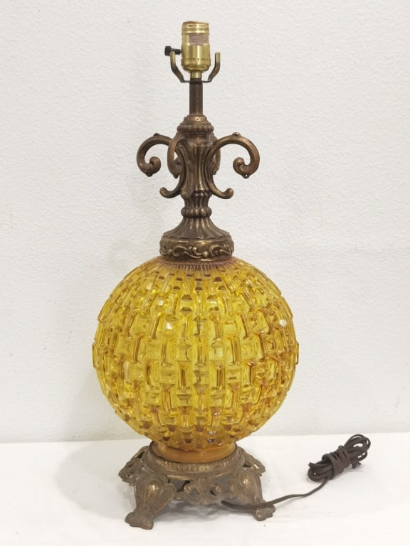 Vintage Hollywood Regency Amber Pressed Glass Glob: Vintage Hollywood Regency Amber Pressed Glass Globe Lamp, 23in by 10in