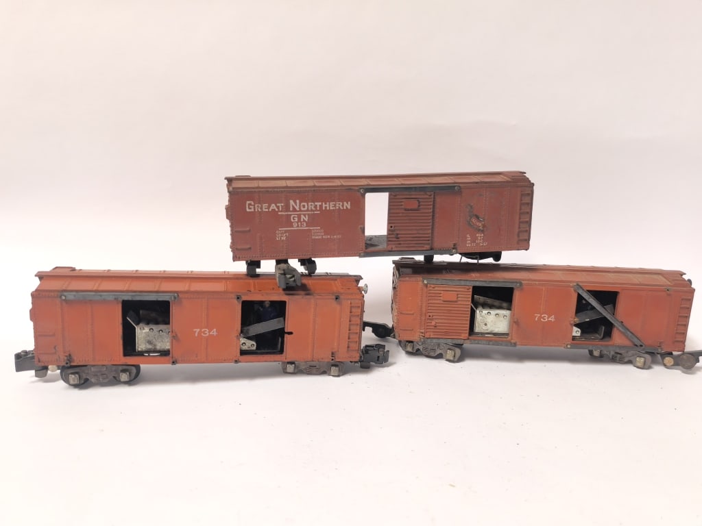 (3) Vintage American Flyer Operating Boxcars (1 of 4)