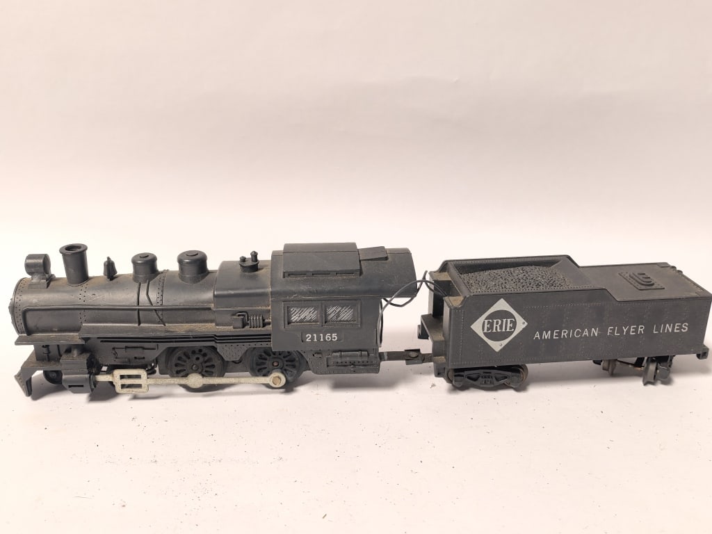American Flyer #21165 Steam Locomotive & ERIE Tenr (1 of 4)