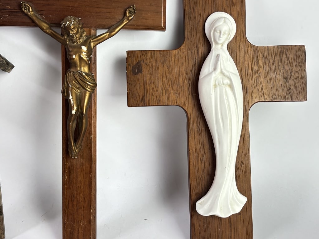 (3) Vintage Crosses - 3