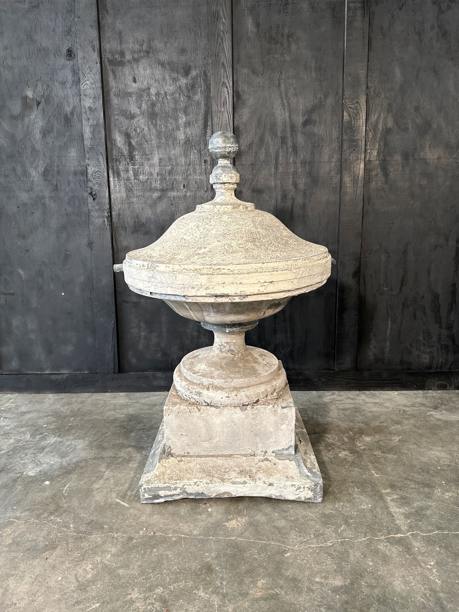 Large Zinc Finial (1 of 1)