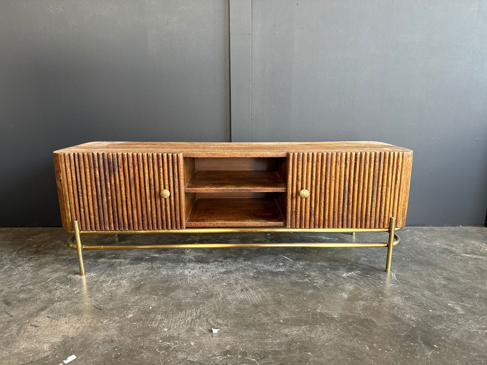 Midcentury Low Credenza (1 of 5)
