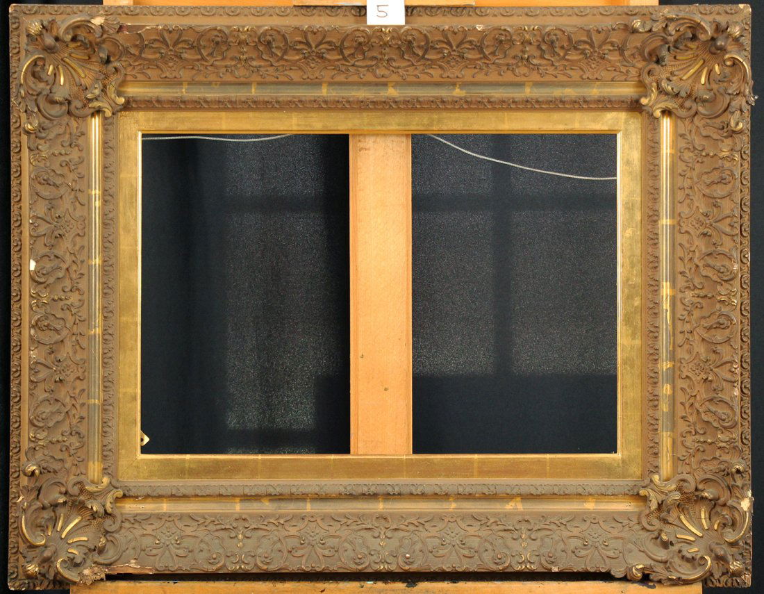 Ornate English Style Frame (1 of 2)