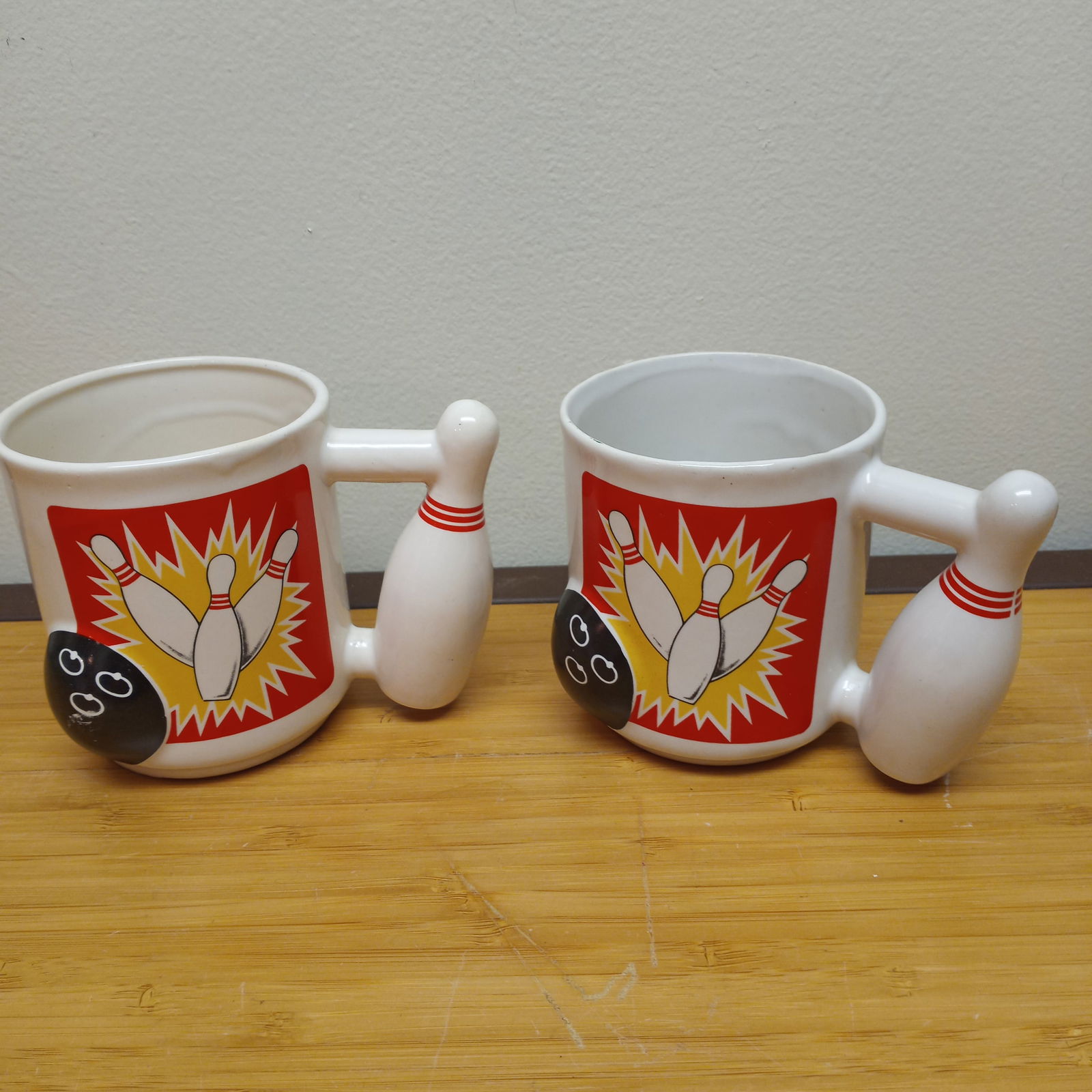 Vintage Novelty Bowling Bowl and Pin Mugs: Two Novelty Mugs with 3D Bowling Ball and Bowling Pin attached.