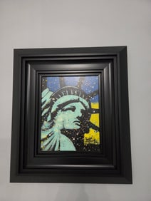 Stephen Fishwick Statue of Liberty (Ukrania) Unique