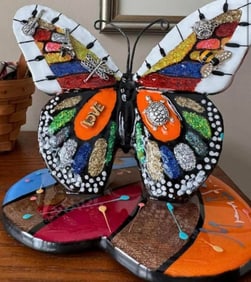 Embrace THe Change (Sculpture)