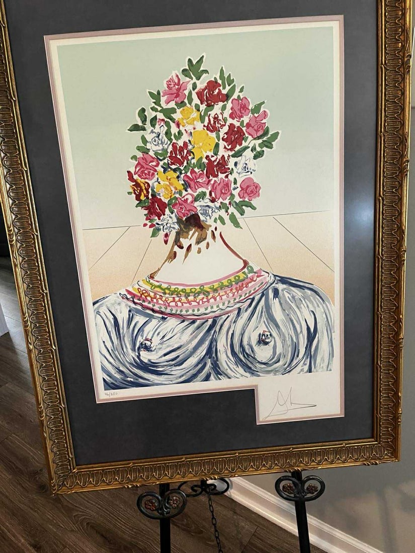 Salvador Dali Gala en Fleurs: Salvador Dali "Gala en Fleurs" 1978 signed lithograph. Gallry framed, COA, Appraisal SLJ