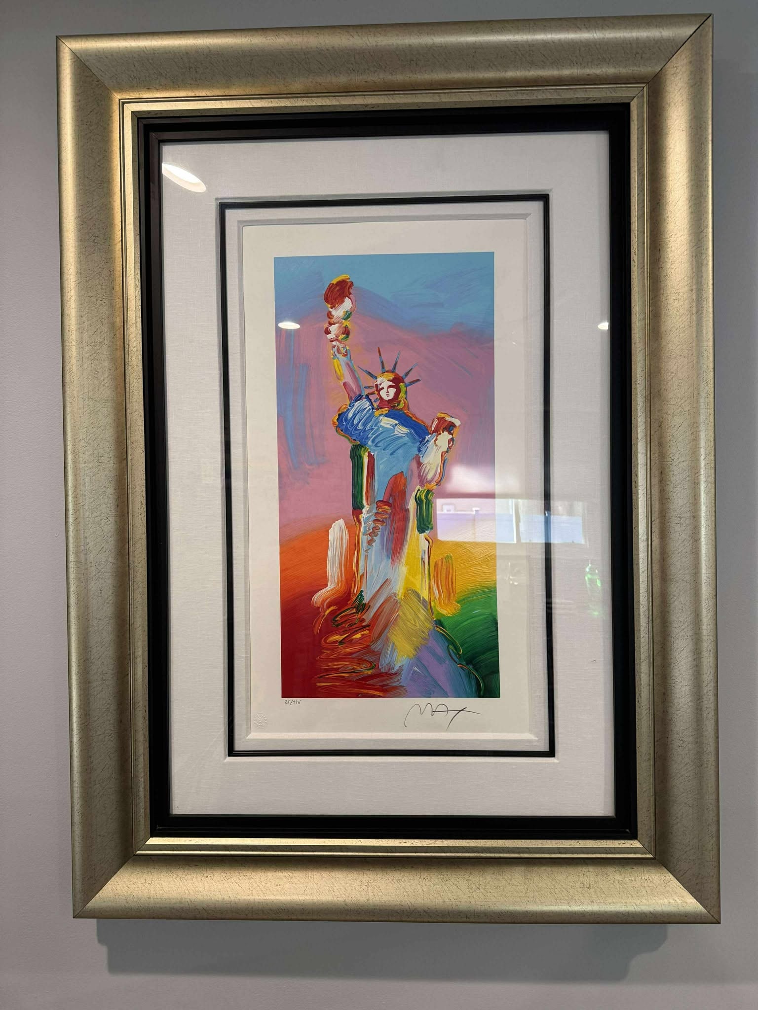 Peter Max "Statue of Liberty": Peter Max "Statue of Liberty" 2015 21 3/4" x 10 3/4" image size serigraphin color on wove paper. Hand-signed by peter max in pencil lower right margin and numbered in Arabic, lower left. Gallery frame