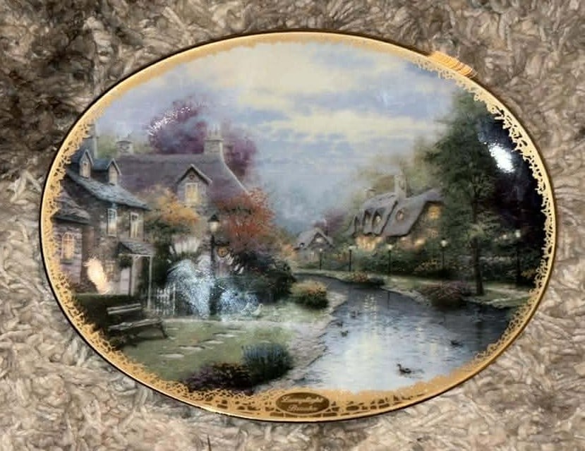 Thomas Kinkade Lamplight Brooke plate: Thomas Kinkade "Lamplight Brooke" Limited edition plate