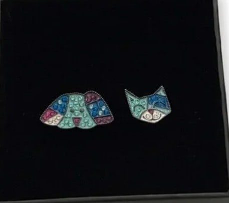 Romero Britto Dog and Cat Cufflink: Romero Britto DOG & CAT CUFFLINK / 18 Silver with Enamel and Swarovski crystals Collaboration between BRITTO and Orianne Collins Jewelry