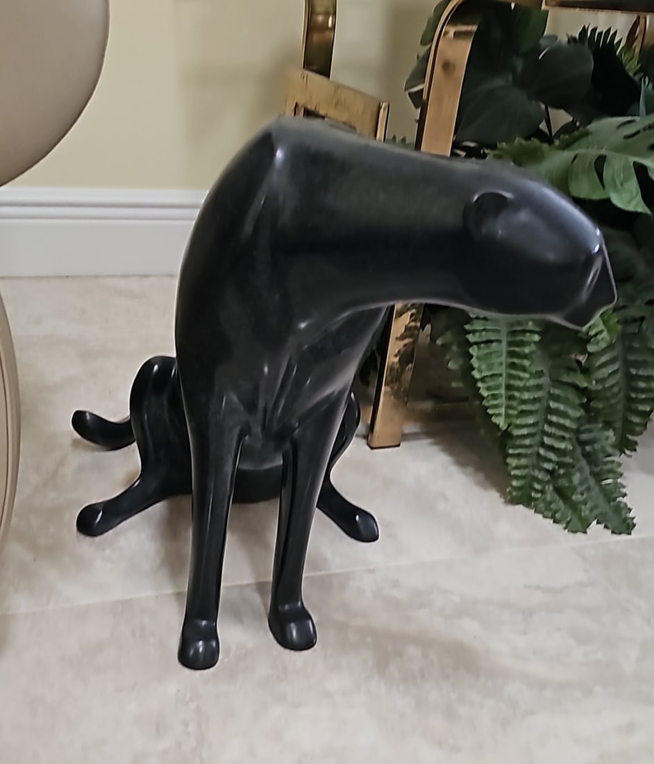 Cheetah statue - 3
