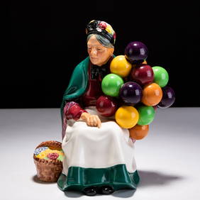 Royal Doulton Balloon Seller Fine Porcelain Figure (1 of 5)