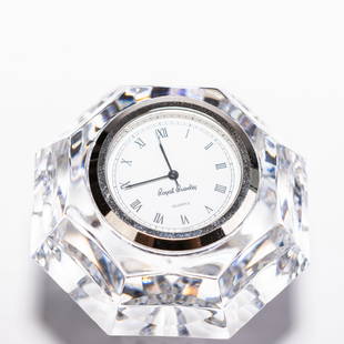 Royal Brierley Crystal Glass Quartz Desk Clock: MEASURING APPROX 6 X 4.5CM HIGH.