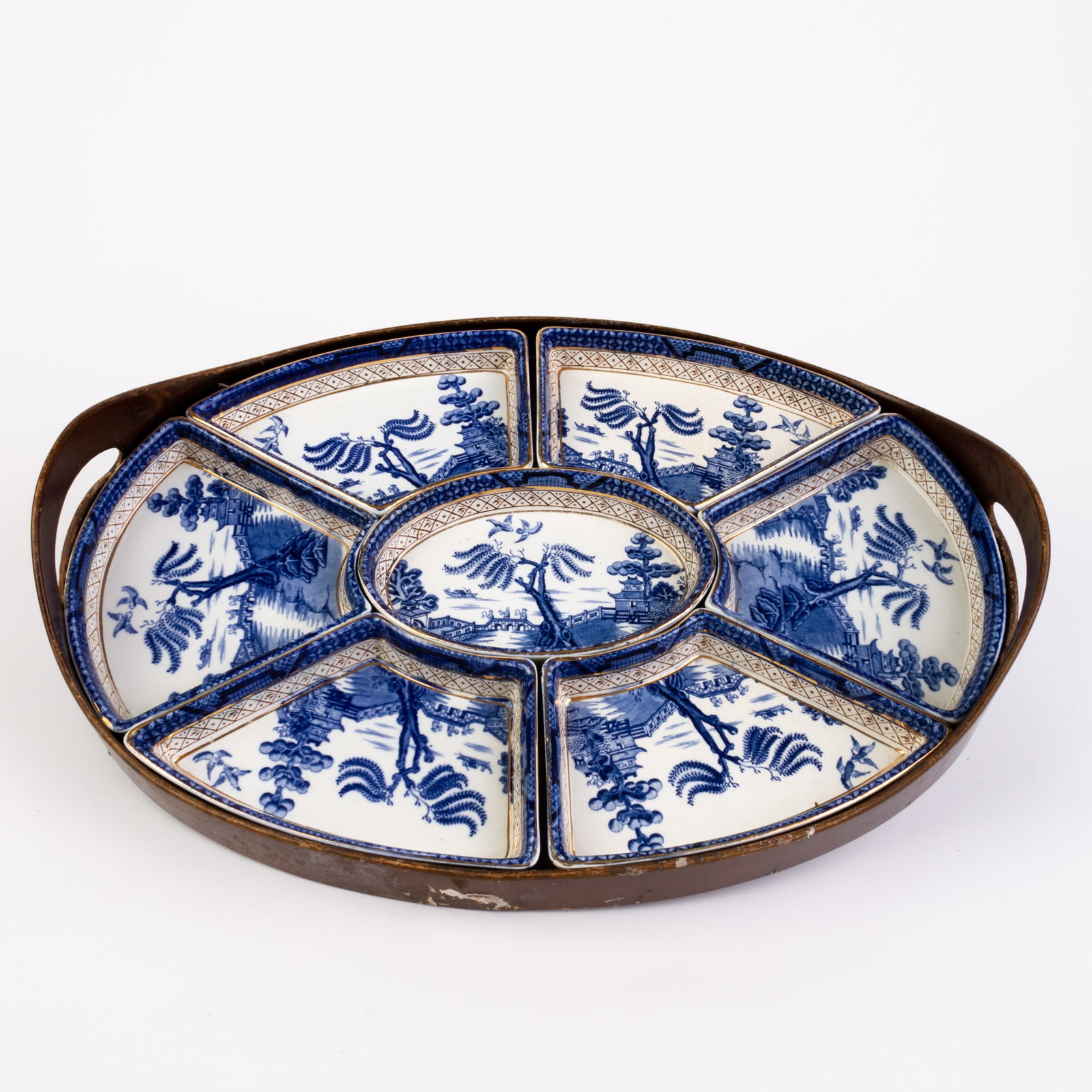 Booths Real Old Willow Porcelain Dish Tray: DIMENSIONS APPROX 43x30x9CM.