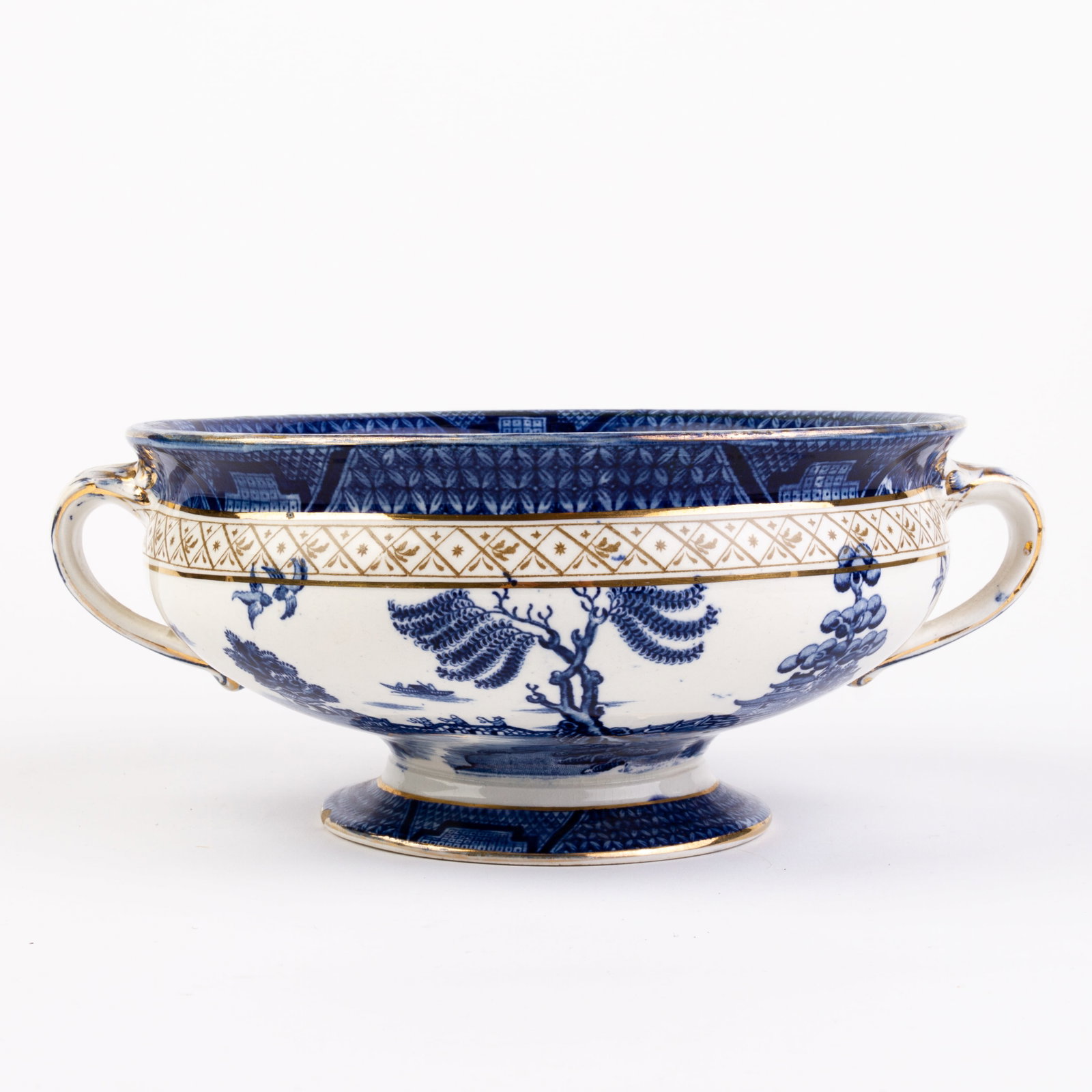 Booths Real Old Willow Porcelain Tureen: DIMENSIONS APPROX 28x23x12CM.