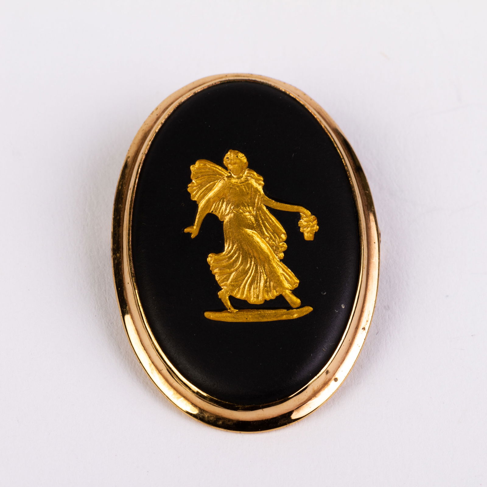 Wedgwood Black Jasperware Dancing Hours Brooch: DIMENSIONS APPROX 4.5x2.5x1CM.