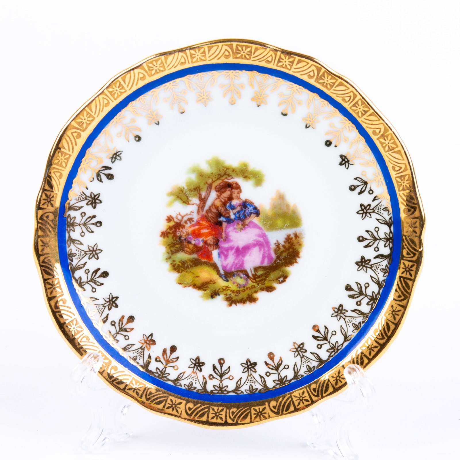 Limoges French Porcelain Watteau Scene Romantic Dish: DIMENSIONS APPROX 8.5x8.5x1CM.