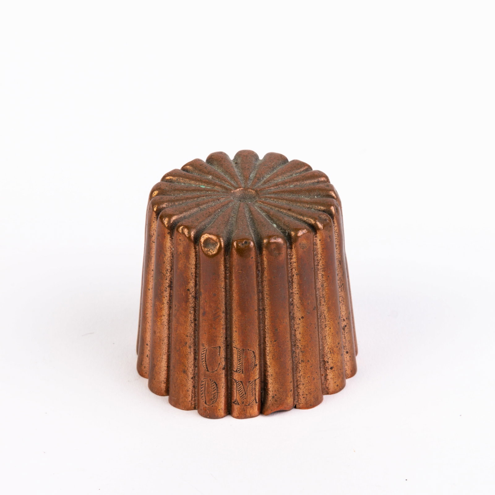 Victorian Copper Nougat Chocolate Mould 19th Century: DIMENSIONS APPROX 5x5x4.5CM.