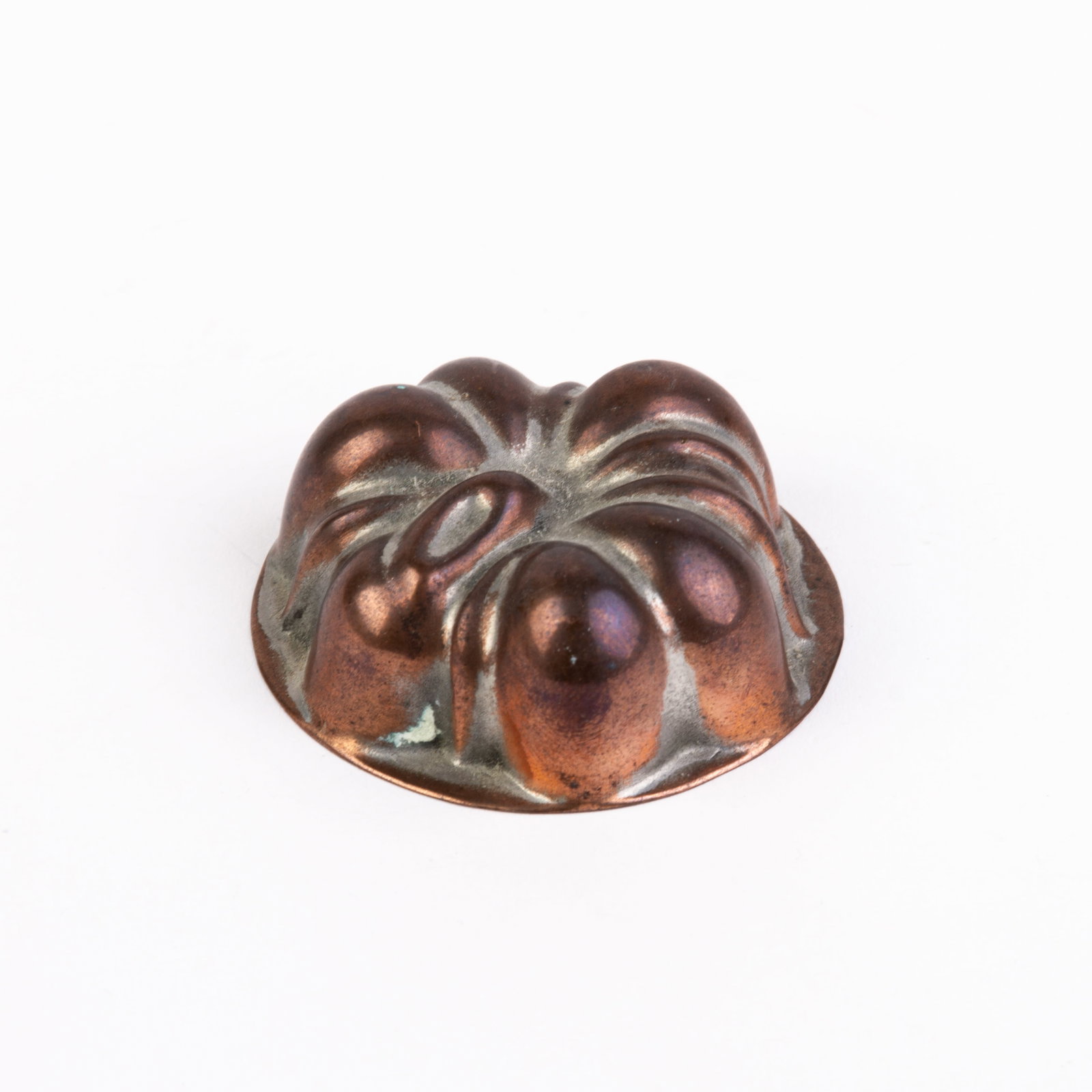 Victorian Copper Nougat Chocolate Mould 19th Century: DIMENSIONS APPROX 5.5x5.5x2CM.