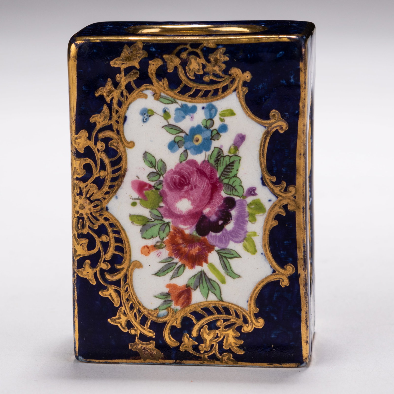 Booths Asiatic Pheasant Cobalt Porcelain Match Case 19th Century: MEASURES APPROX 6.5 X 4.5 X 3CM.