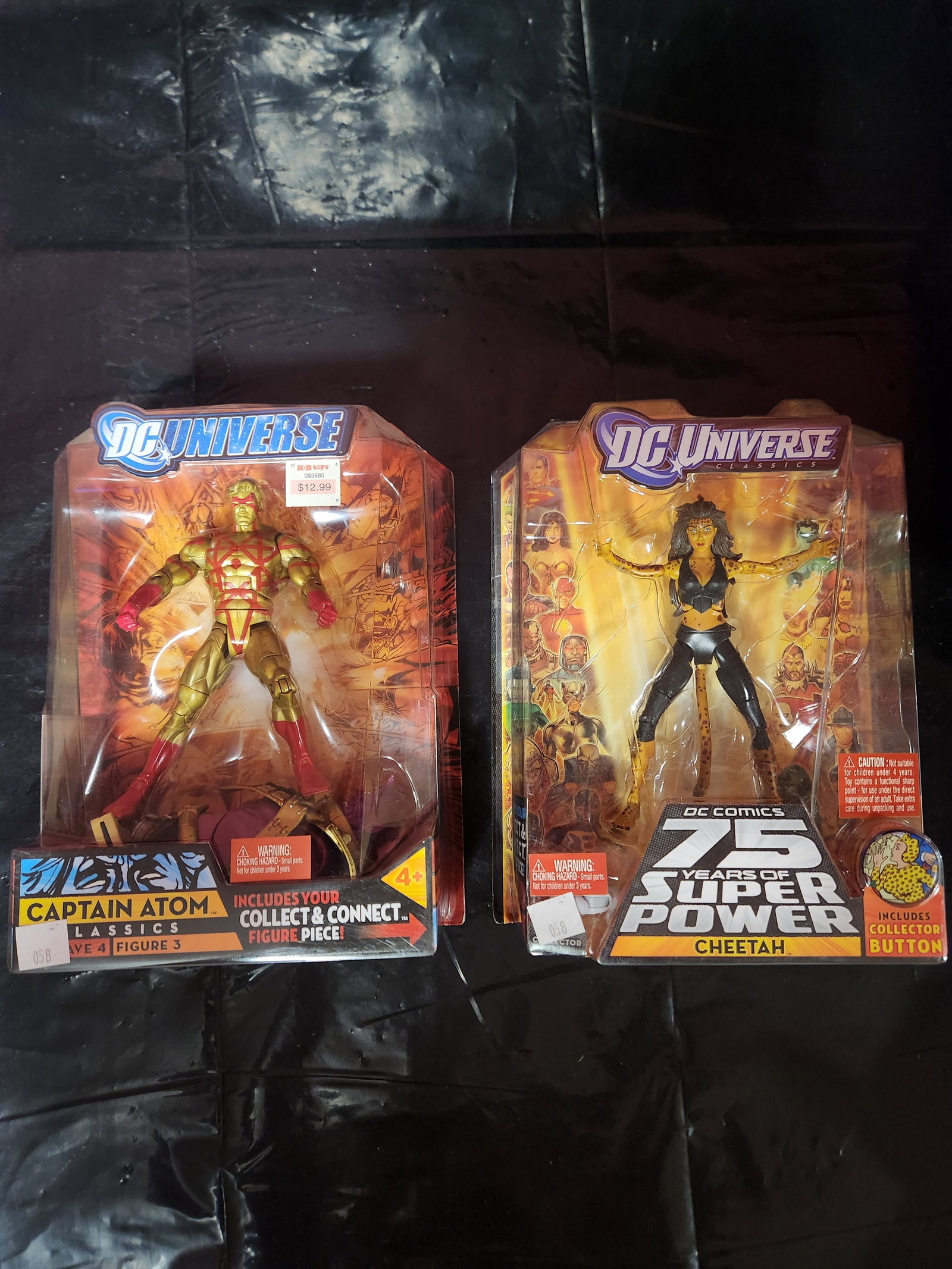 DC Universe Cheetah and Captain Atom (1 of 2)