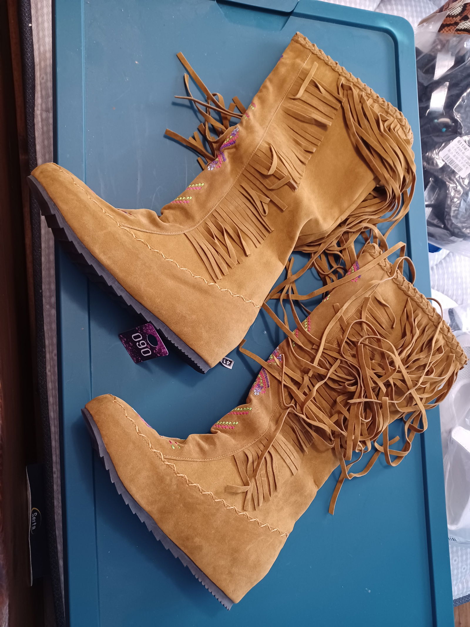 NEW Womens Moccasin Boots Size 9 (1 of 4)